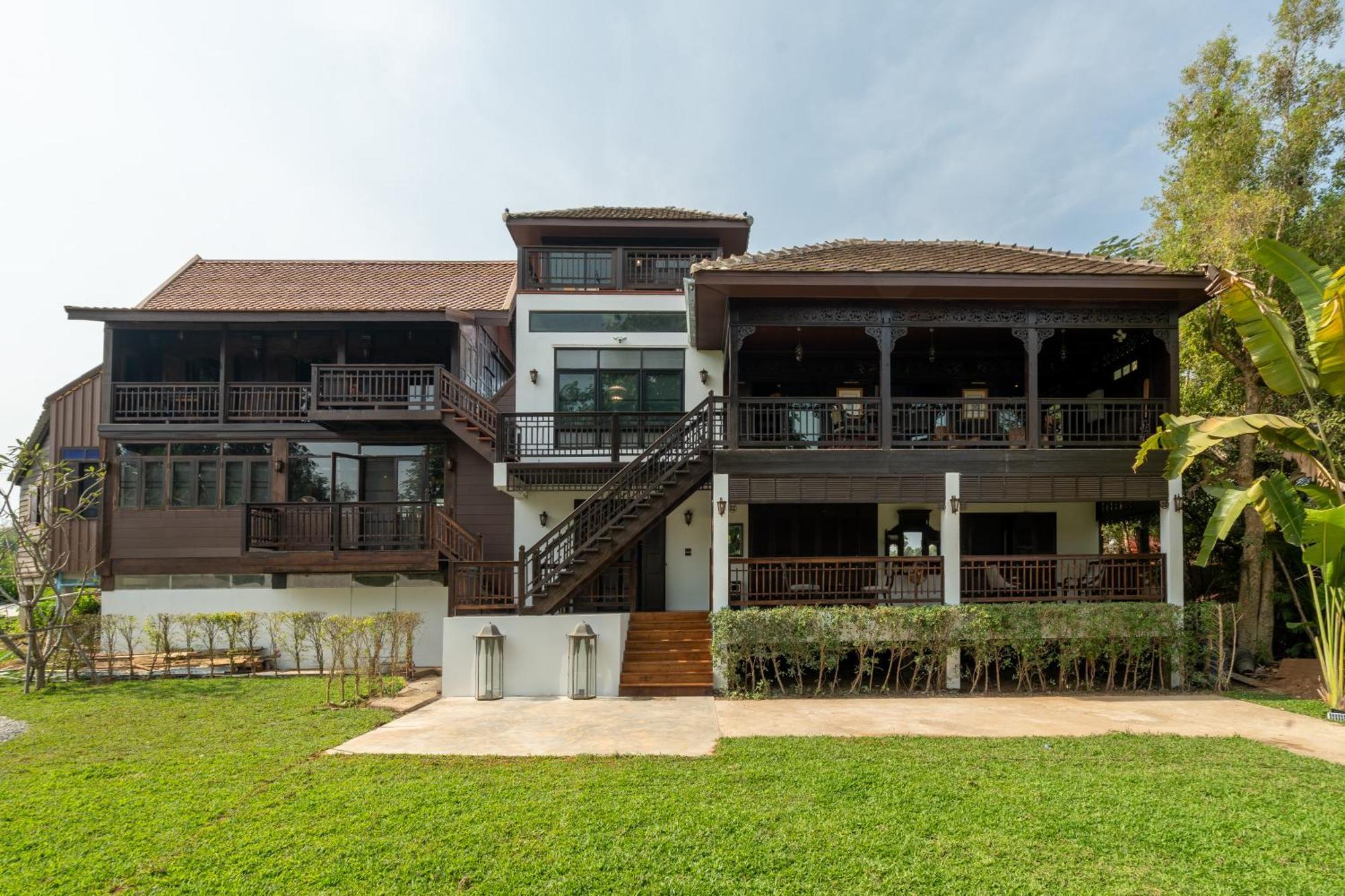 Akara House Sukhothai - Luxury Riverside Residence Esterno foto