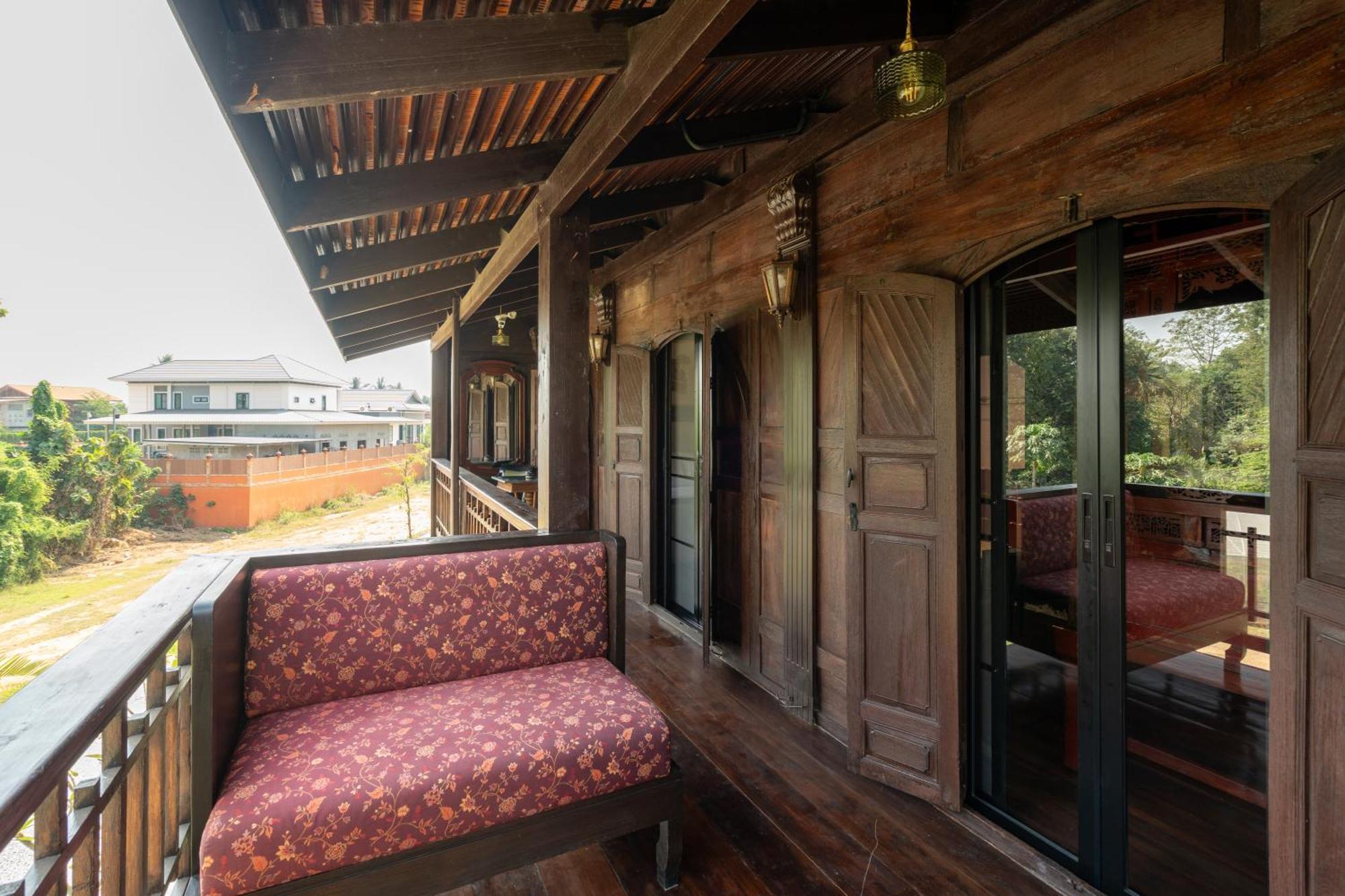 Akara House Sukhothai - Luxury Riverside Residence Esterno foto